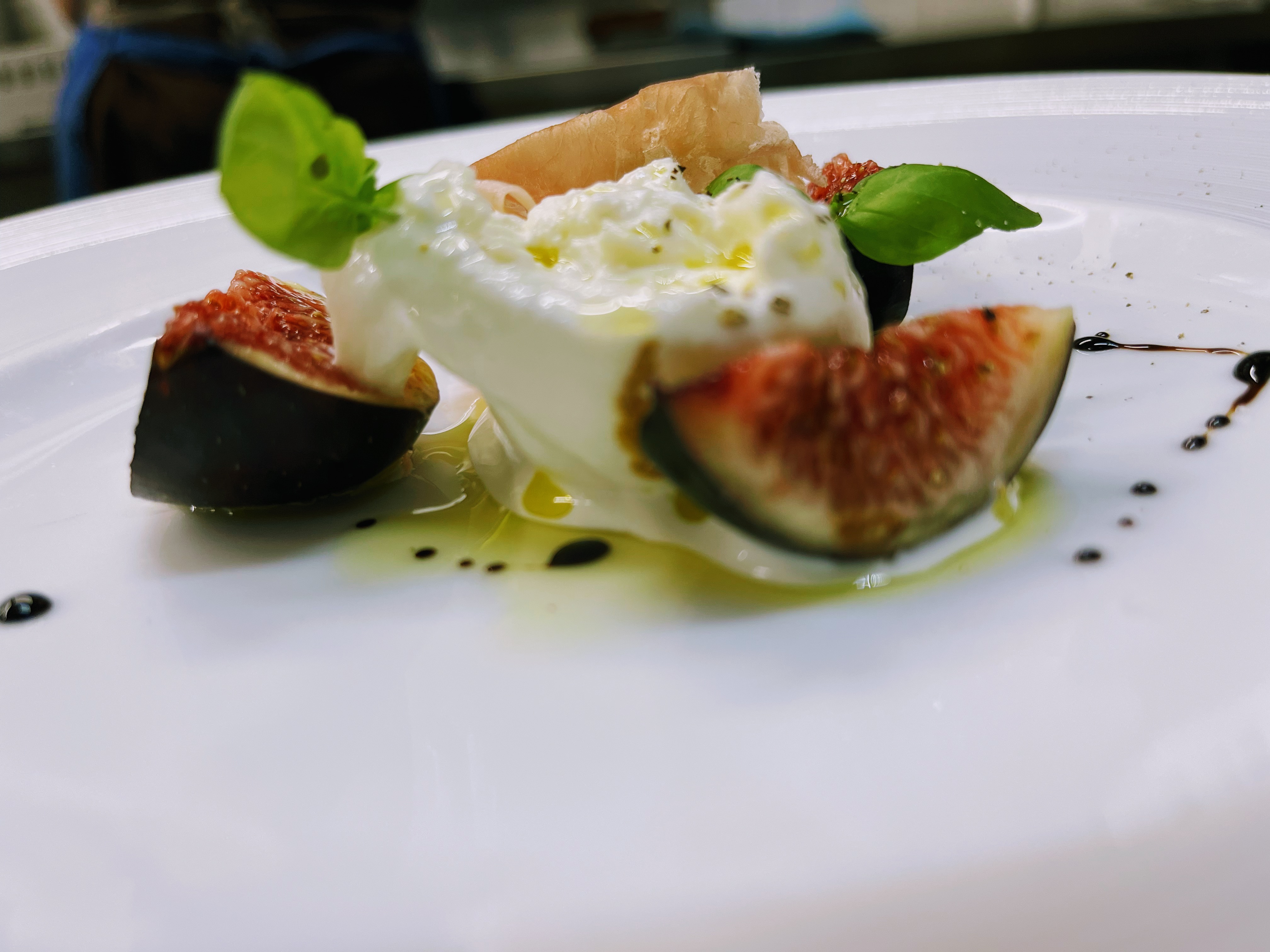 厳選された旬の食材による本格イタリアン